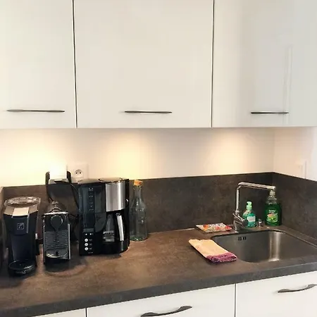 Meuble De Tourisme Classé, Climatisation, Pieds Dans L'eau *